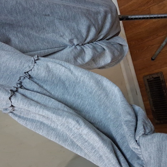 Gray Maternity Raglan Top - Picture 2 of 6